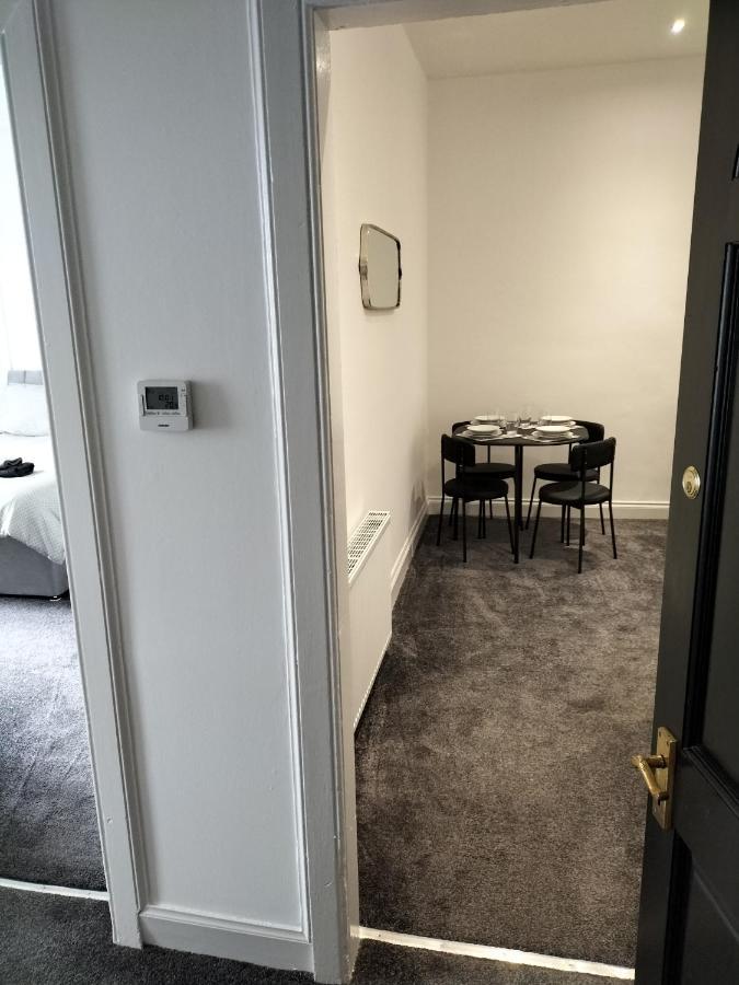 Maze Great Escape Apartment Ayr Exterior photo